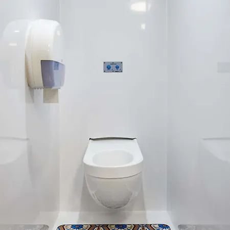 Hotelf1 Antibes Sophia Antipolis * Vallauris