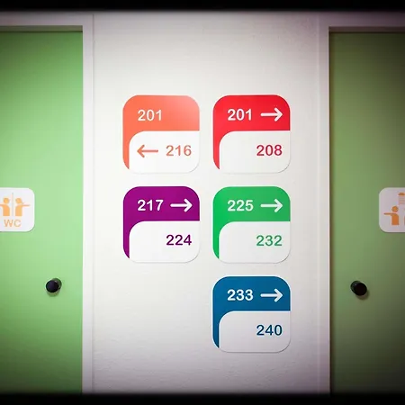 Hotel Hotelf1 Antibes Sophia Antipolis Vallauris