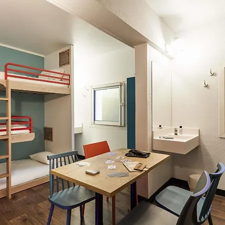 Hotelf1 Antibes Sophia Antipolis Отель *