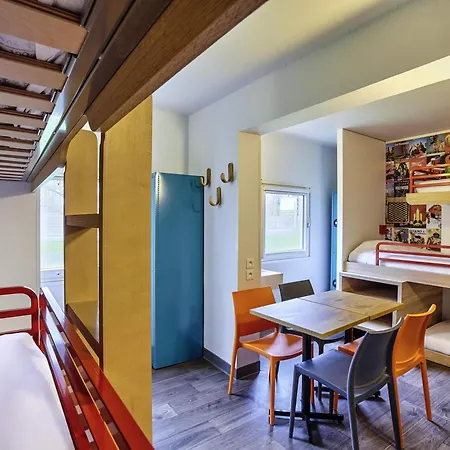 Hotelf1 Antibes Sophia Antipolis * Валлорис