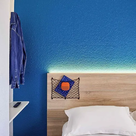 Hotelf1 Antibes Sophia Antipolis Отель *