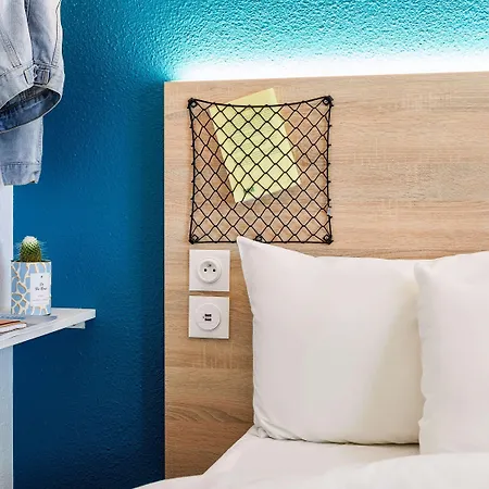 Hotelf1 Antibes Sophia Antipolis Hotel Vallauris