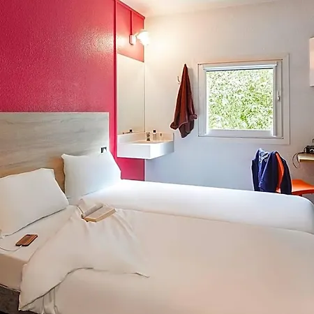 Hotelf1 Antibes Sophia Antipolis *