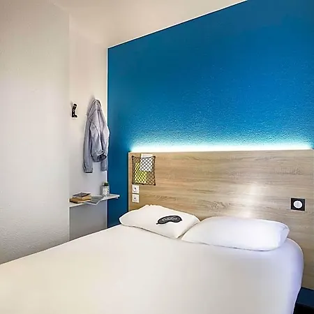 Hotelf1 Antibes Sophia Antipolis فندق